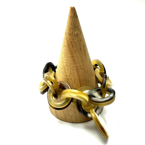 Vintage 1980s YSL Carved Horn Chain Link Bracelet— Heart Charm — Signed — EUC - Picture 3 of 10